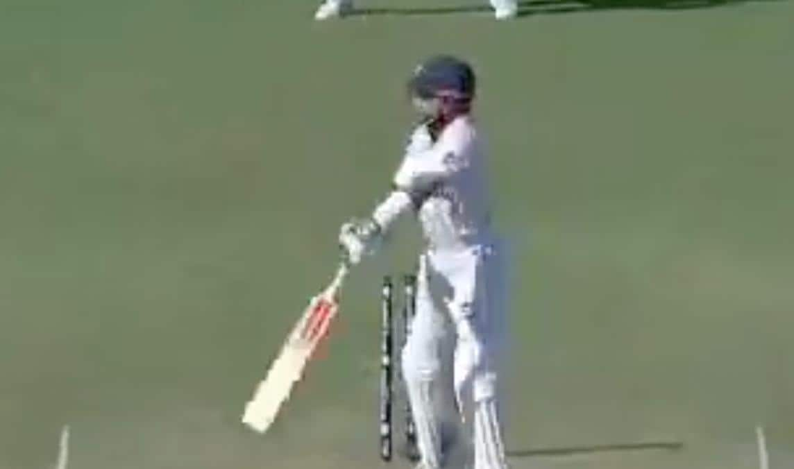 Rizwan shocked by extra bounce [x]
